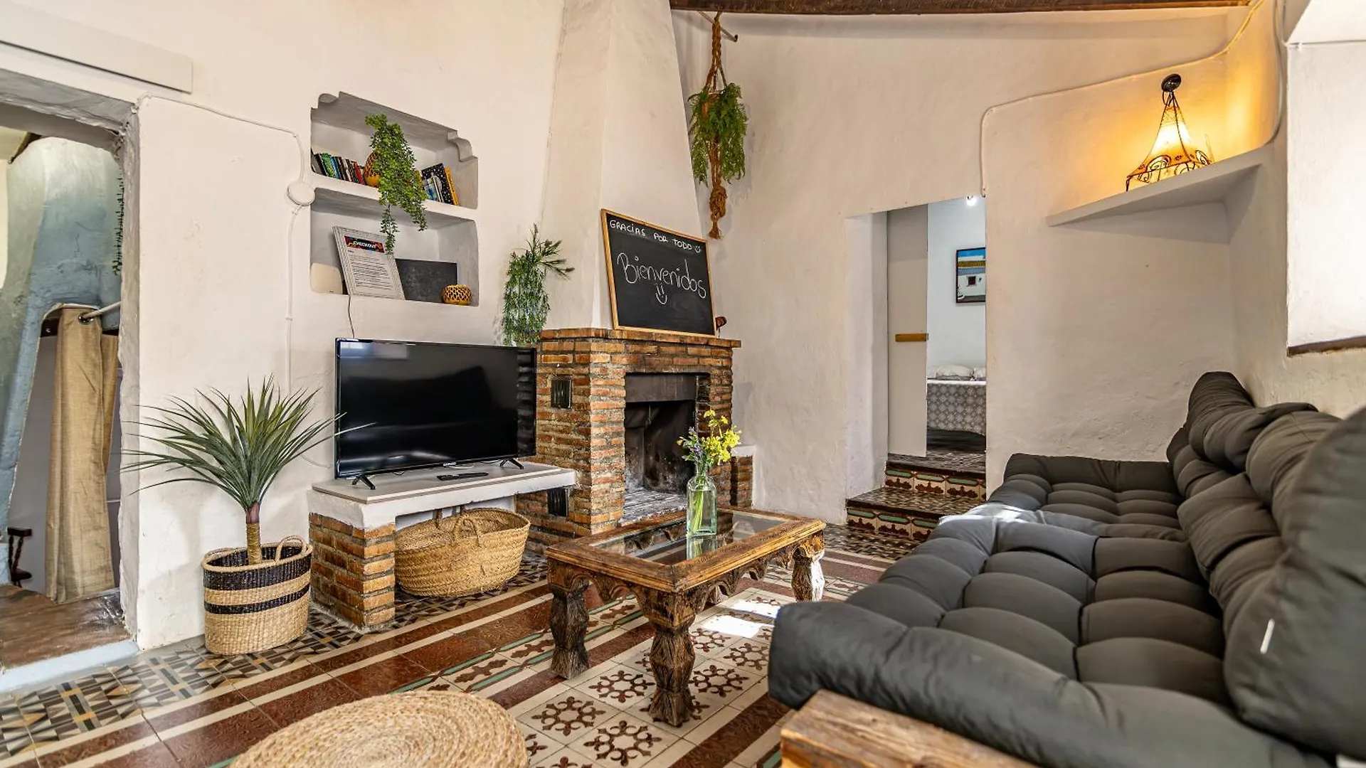 Chalet El Sueno, Cortijo Andalusi Del Siglo XIX Villa Almogia